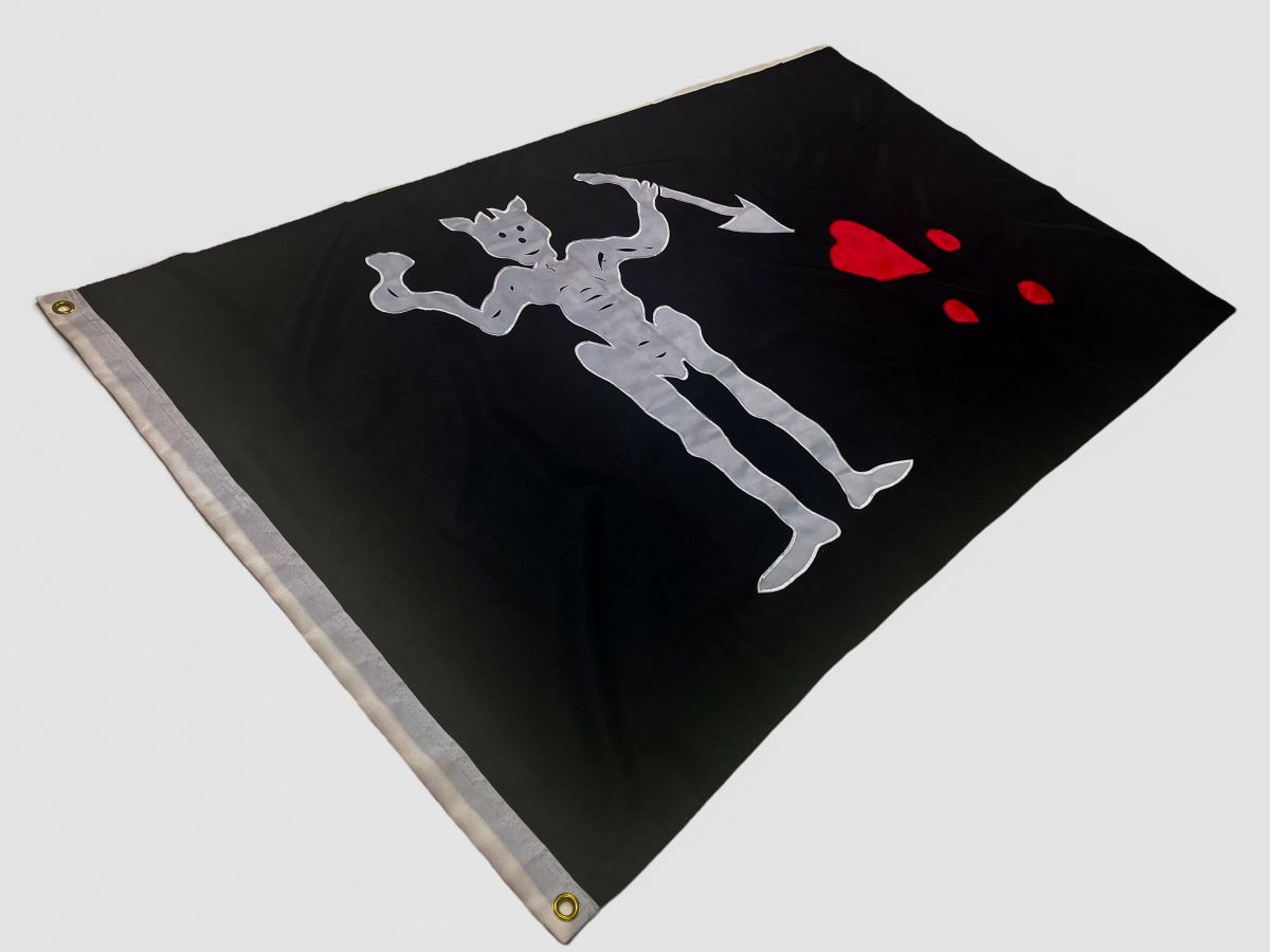 Blackbeard flag no quarter
