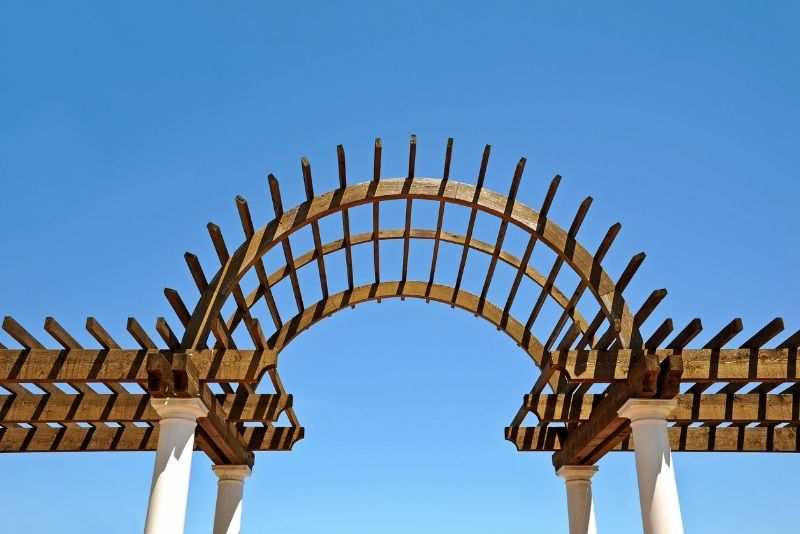 driveway pergola