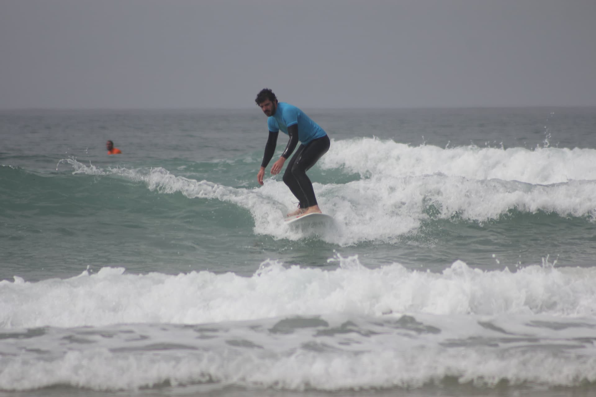Surfing lesson in Costa da Caparica 