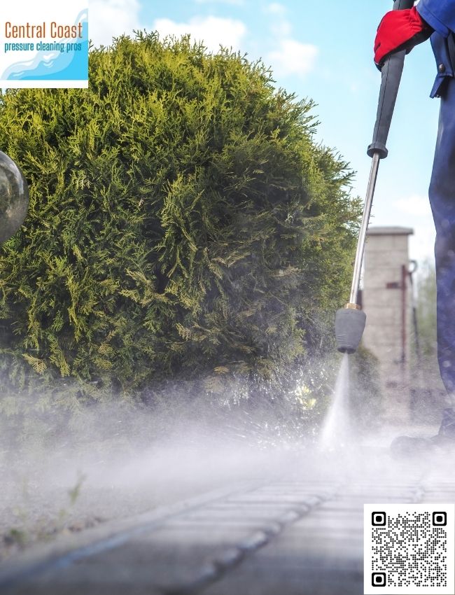 Where can I get tennis and netball court cleaning in Wyong?