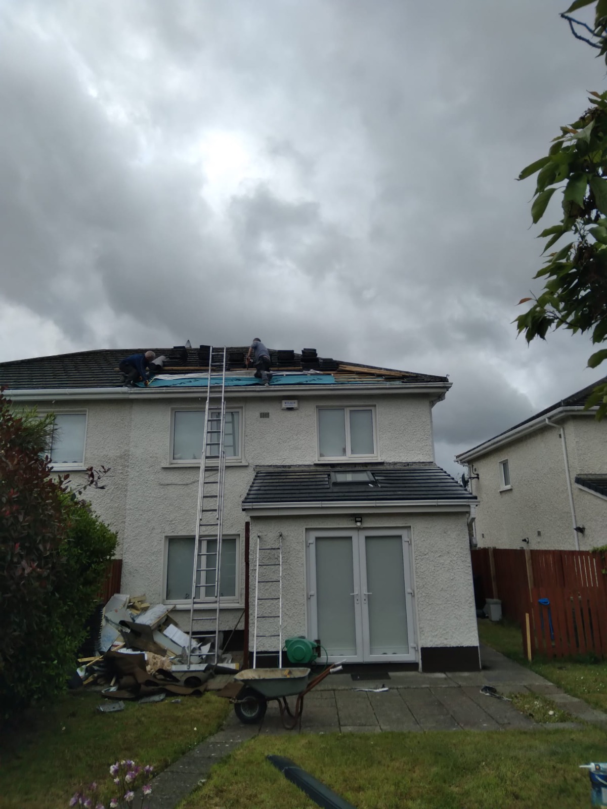 Where can I find roofers in Drumcondra?