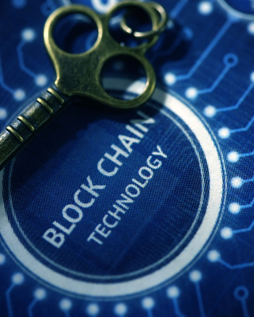 Challenges faced by organizations in implementing effective network security measures using cryptography