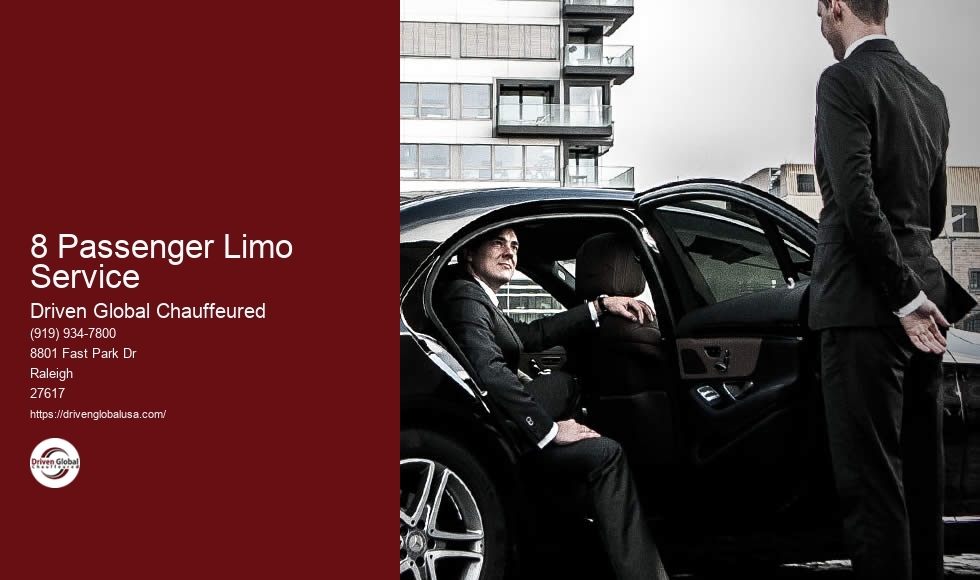 9 Passenger Limo
