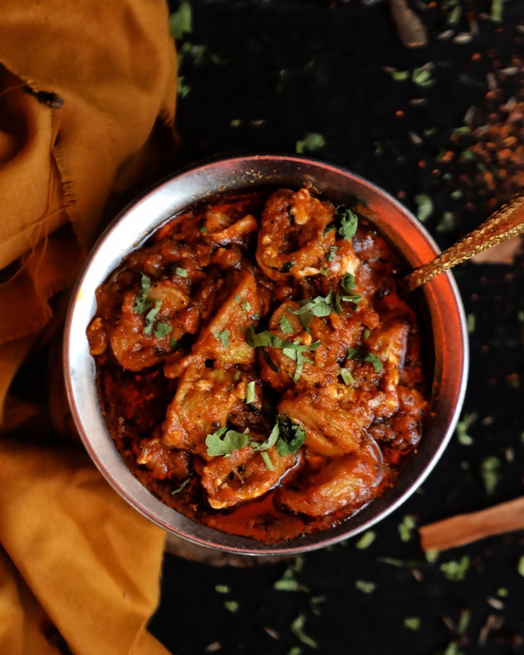 Tips for creating your own flavor fusion dishes at home