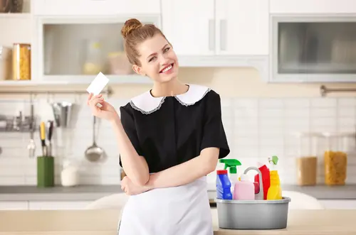 MOVE IN MOVE OUT CLEANING