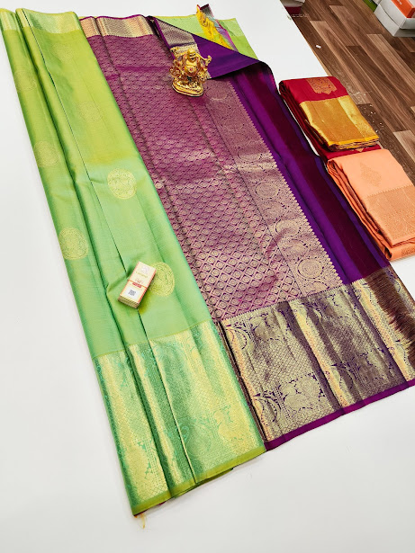 Pure Kanjivaram Fancy Silk Saree Pista Green Color w/ Blouse