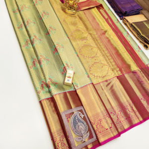 Kanjivaram Pure Wedding Silk Saree Pista Green Color w/ Blouse