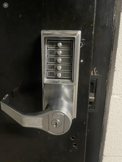 What to Expect from an Affordable Car Key Programming Service