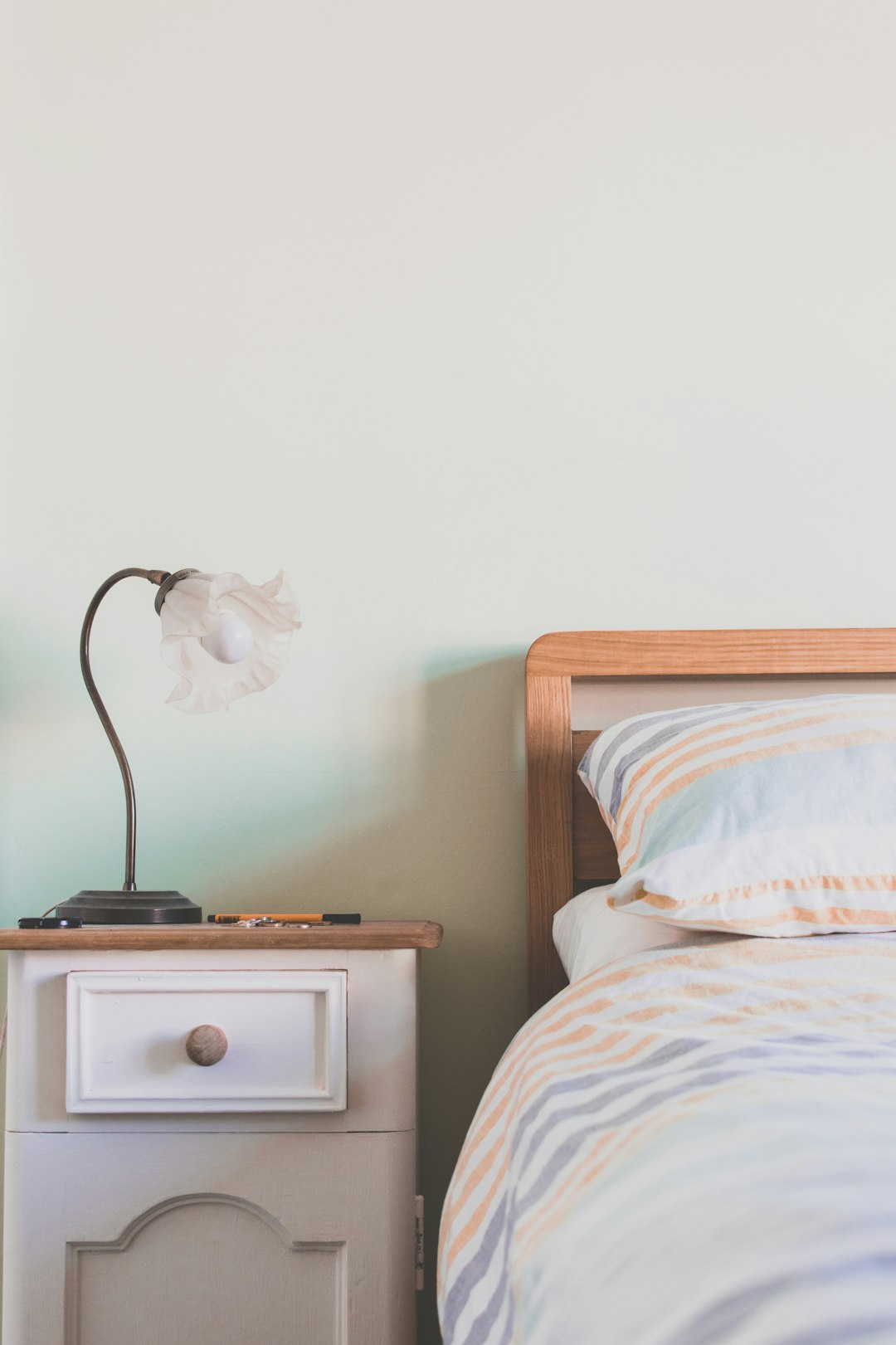 Grounding Sheets as a Key to Natural Healing