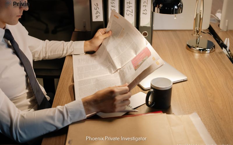 What are the qualifications for becoming a professional investigator in South Dakota?