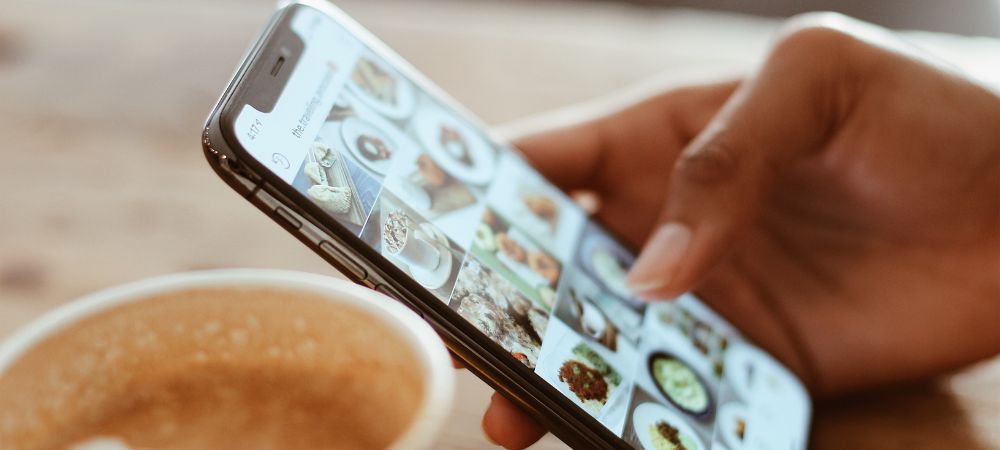 How to Turn Your Social Media into a Money-Making Machine: Tips and Tricks Revealed
