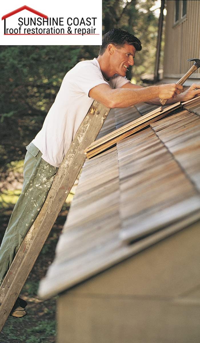What should I look for in a professional roofing contractor?