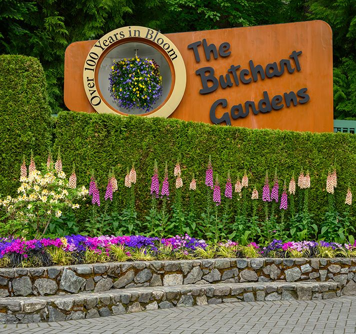 Sightseeing Tour Victoria day trips by ferry with gardens visit